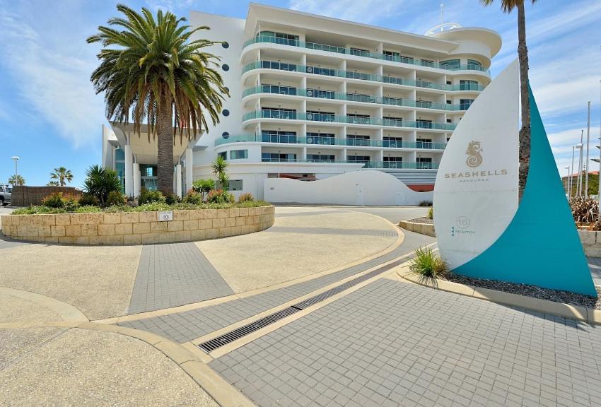 An Ocean,Beachfront And Pool View Apartment 210 Mandurah Buitenkant foto