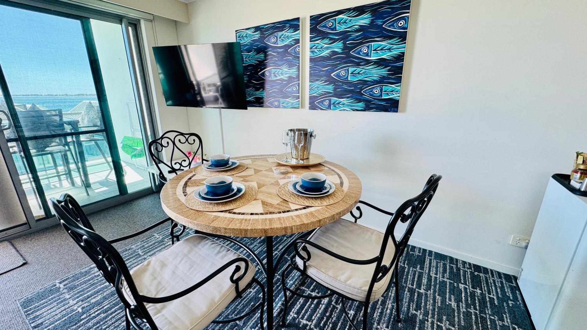 An Ocean,Beachfront And Pool View Apartment 210 Mandurah Buitenkant foto