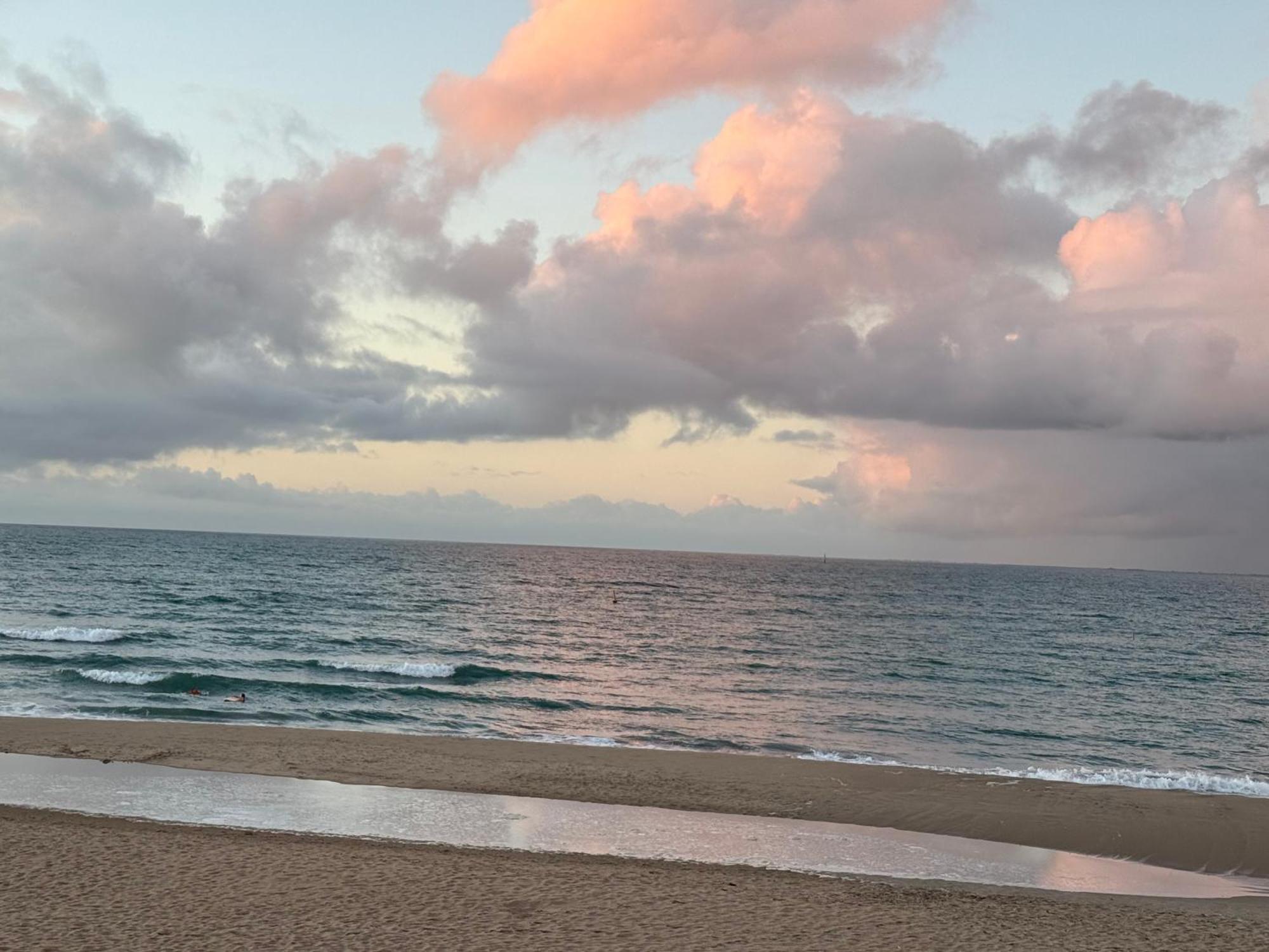 An Ocean,Beachfront And Pool View Apartment 210 Mandurah Buitenkant foto