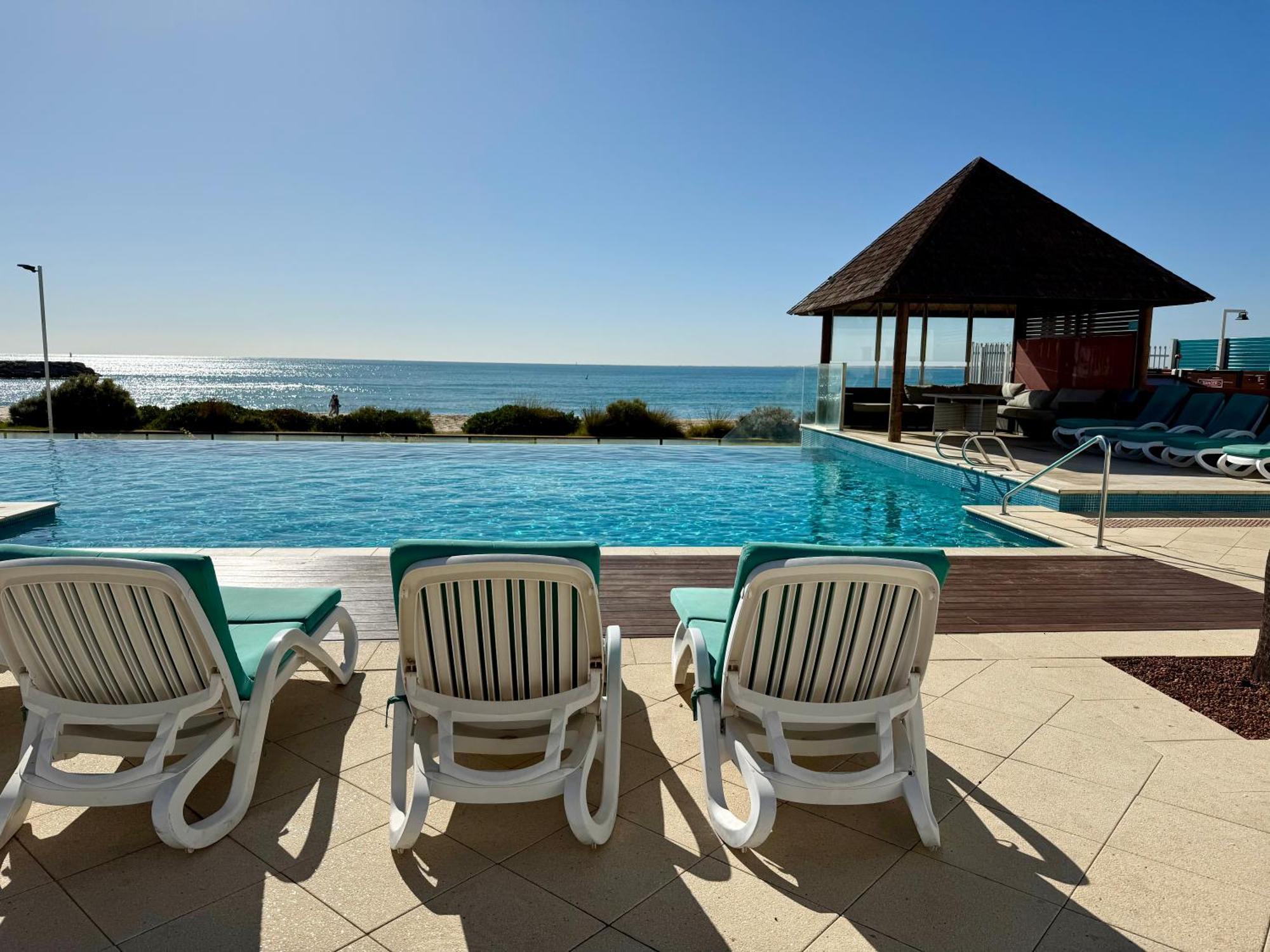An Ocean,Beachfront And Pool View Apartment 210 Mandurah Buitenkant foto